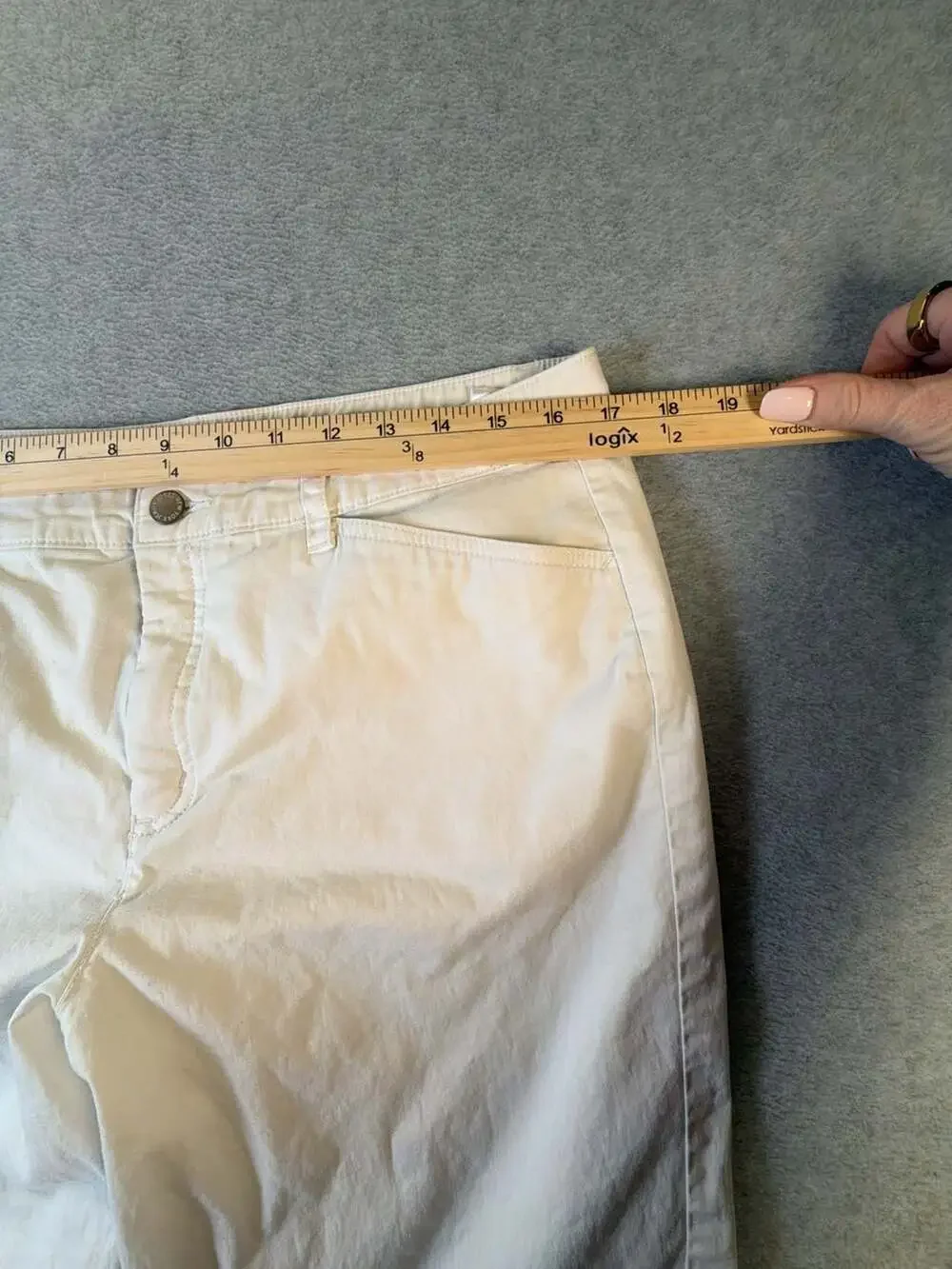 Jones New York Jeans White Trouser Shorts Size 12